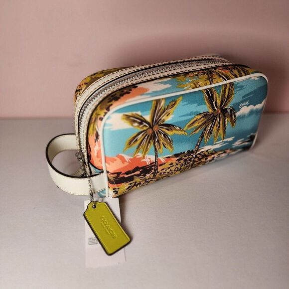 NWT CK381 Coach Small Travel Kit With Hawaiian Print Silver Blue Multi Aloha - Picture 4 of 8